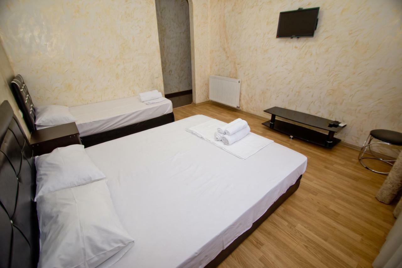 Vizit Hotel Batumi Eksteriør billede